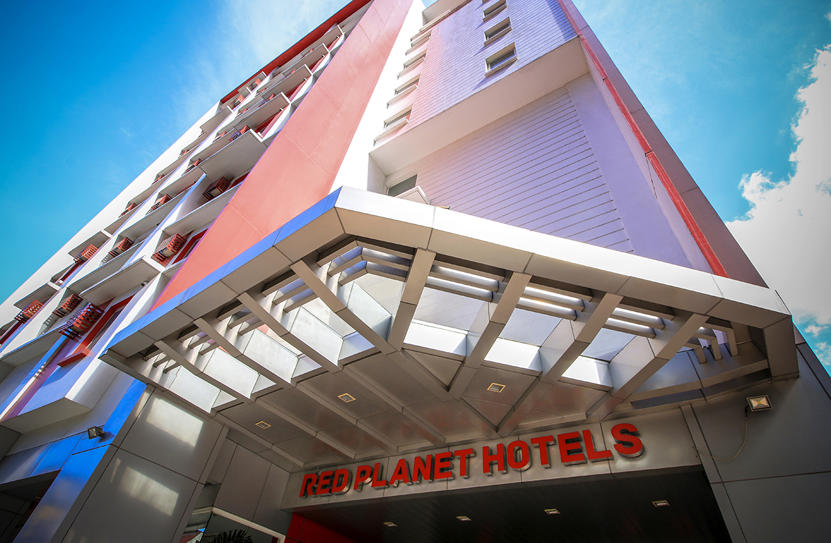 Red Planet Makati exterior