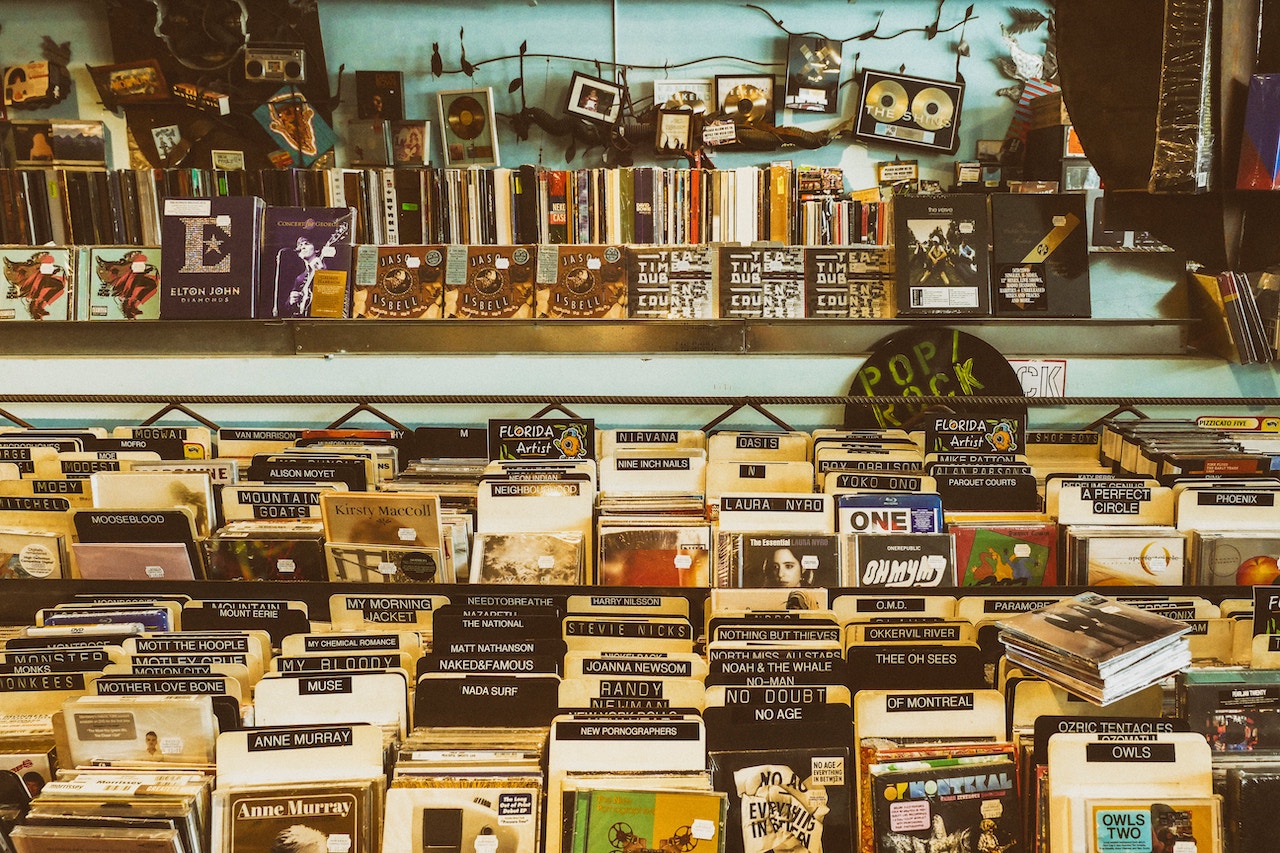 Antique music vinyls