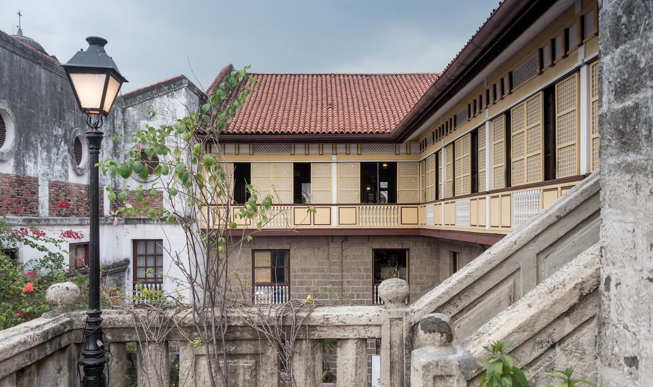 Casa Manila courtyard