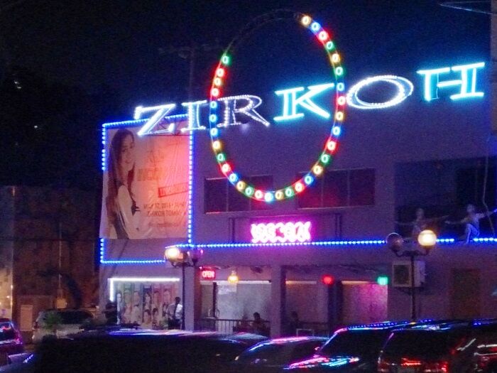 Zirkoh Comedy and Music Bar