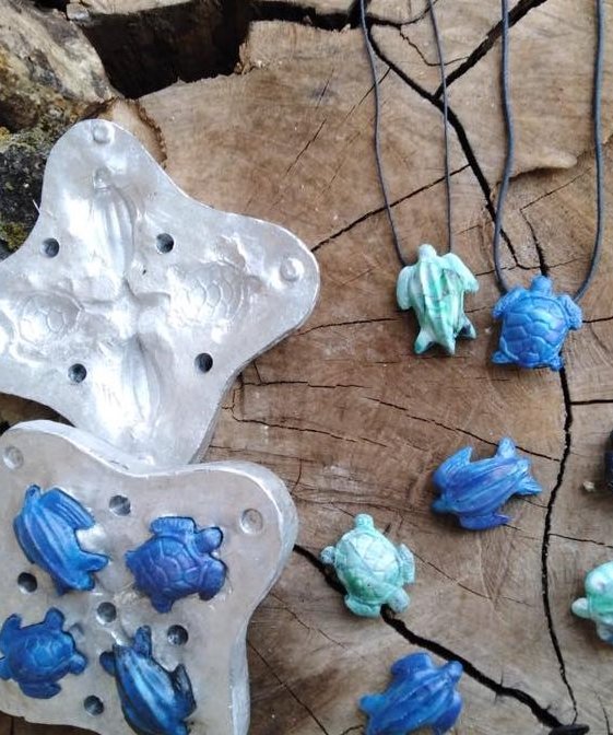 Sea Monkey Project turtle moulds are made from recycled aluminium cans